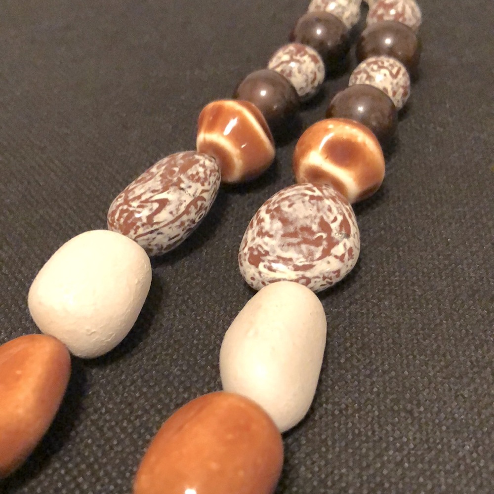 Necklace - Picture 2 of 3